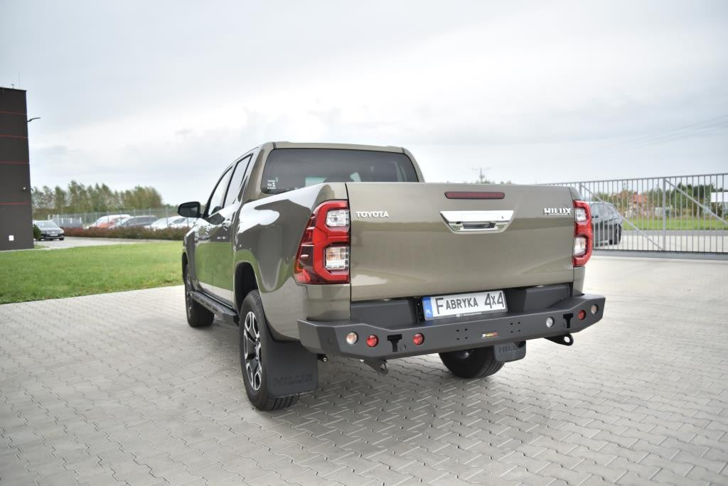 Zderzak tył krótki standard Toyota Hilux Revo 2020-
