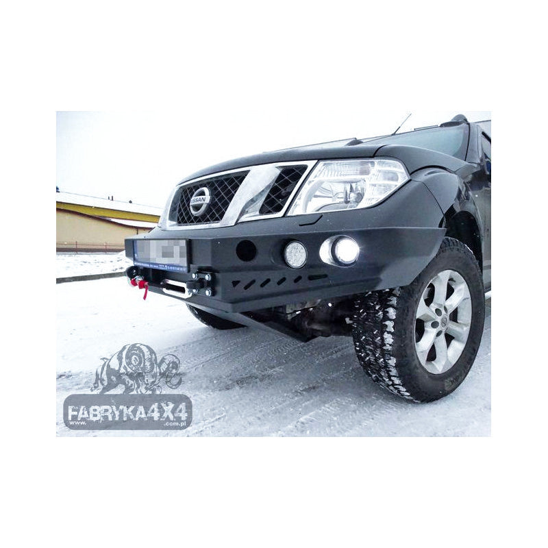 Zderzak przód Navara D40 10-14