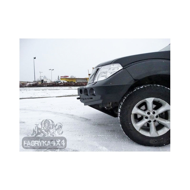 Zderzak przód Navara D40 10-14