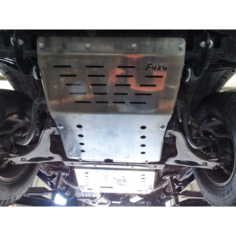 Osłona silnika diesel Mitsubishi Pajero III 99-06
