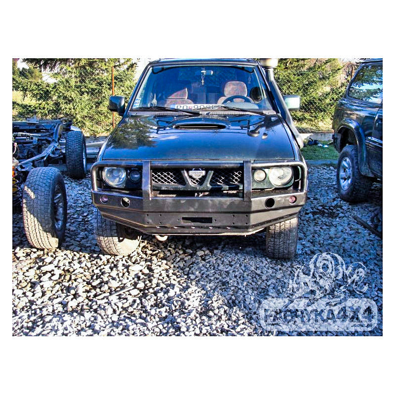 Bullbar do zderzaka Nissan Terrano II 96-00