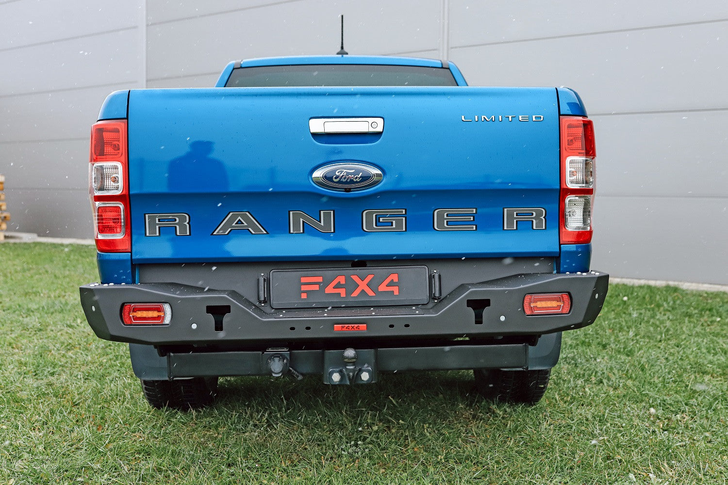 Zderzak tył z lampami LED pod oryginalną belkę haka Ford Ranger T6 19-23 2.0 diesel