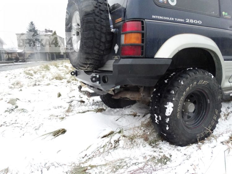 Zderzak tył wersja krótka z poszerzeniami Mitsubishi Pajero II 91-99