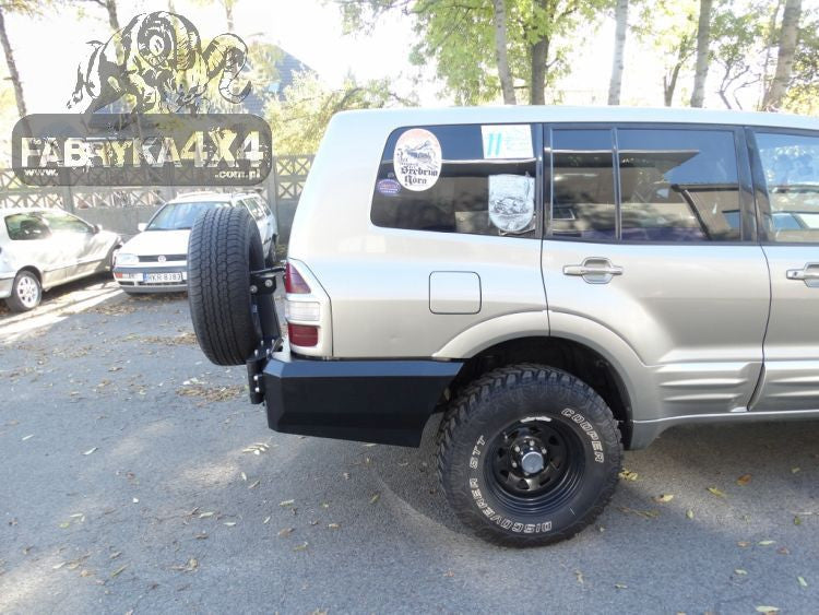 Zderzak tył Mitsubishi Pajero III 99-06 wersja 5-drzwiowa