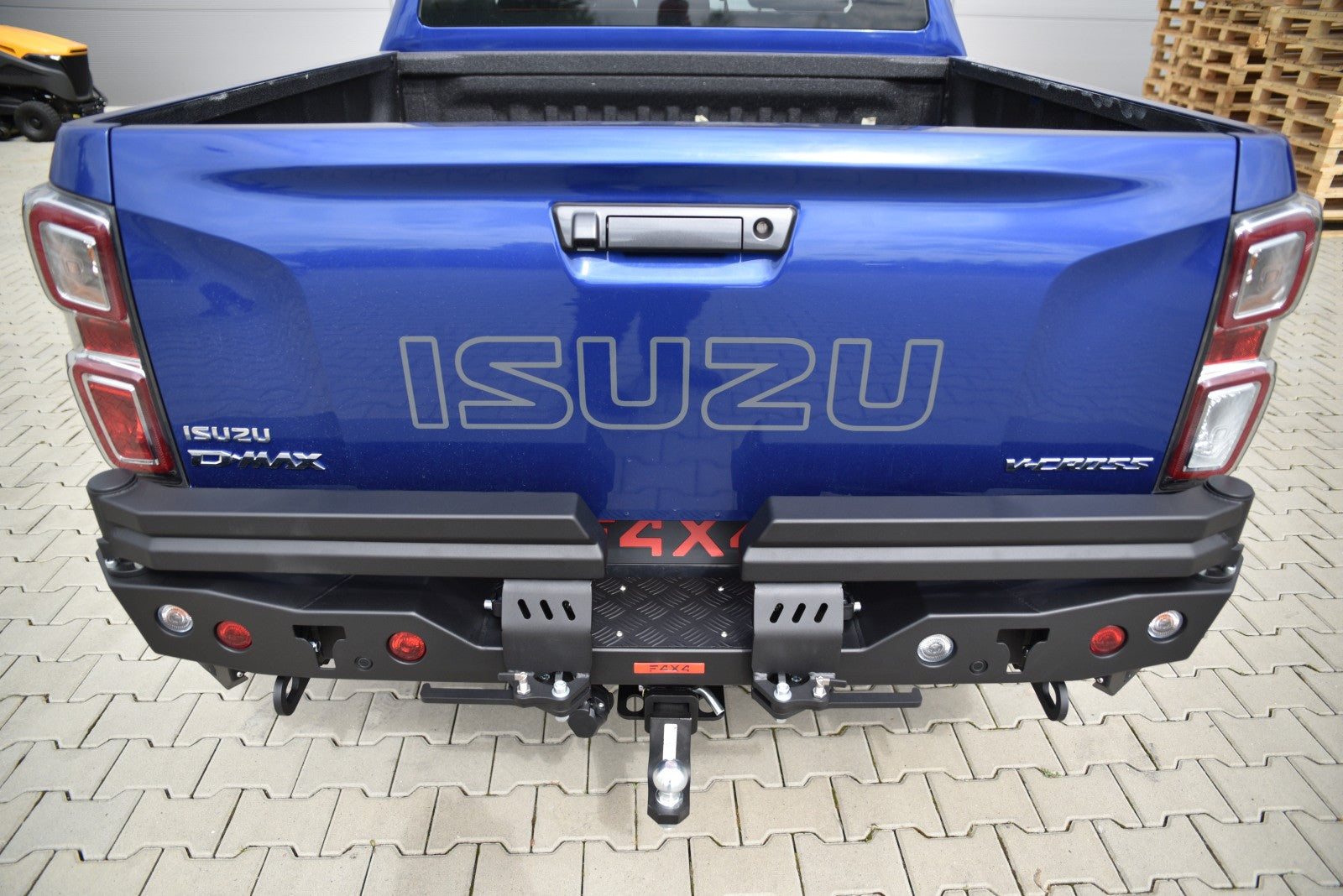 Ramię modułowe prawe Isuzu D-MAX 2020-