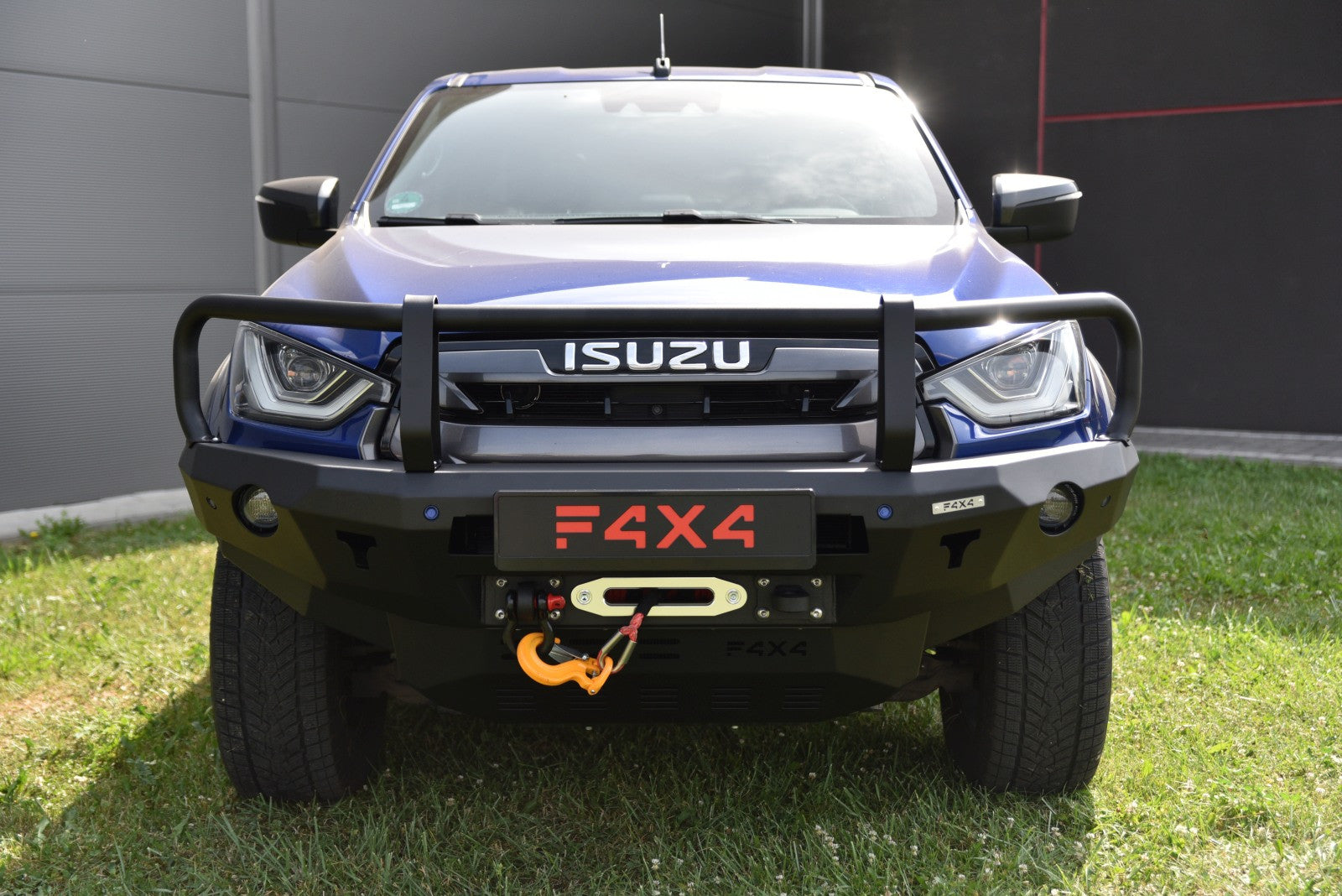 Bullbar do zderzaka standard Isuzu D-MAX 2020-