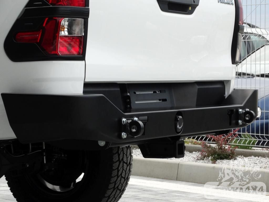 Zderzak tył krótki Toyota Hilux Revo 2016-19