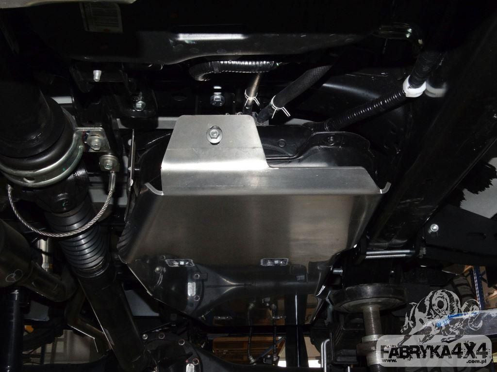 Osłona zbiornika paliwa aluminiowa Toyota Hilux Revo 2016-19