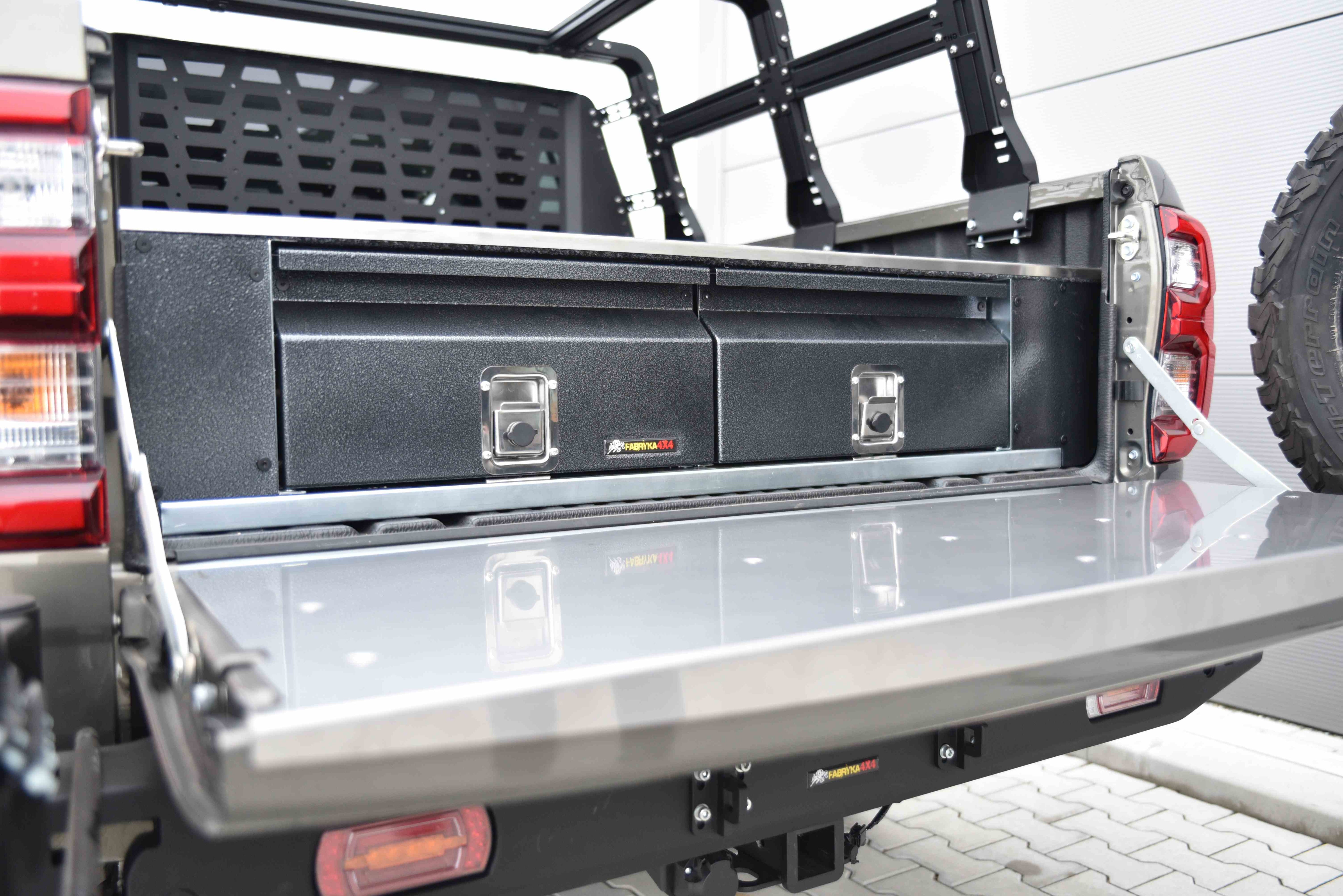 Zabudowa wyprawowa Toyota Hilux Revo 2020-