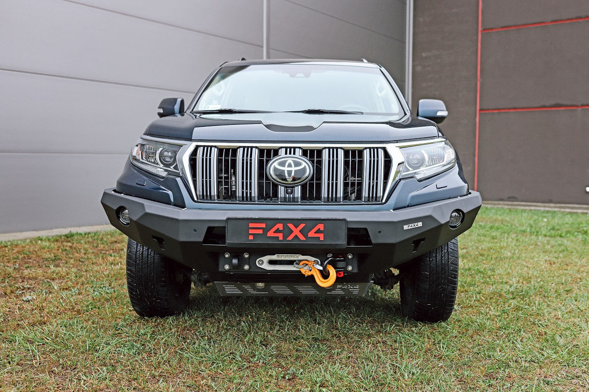 Zderzak przód Toyota Land Cruiser J150 2017-