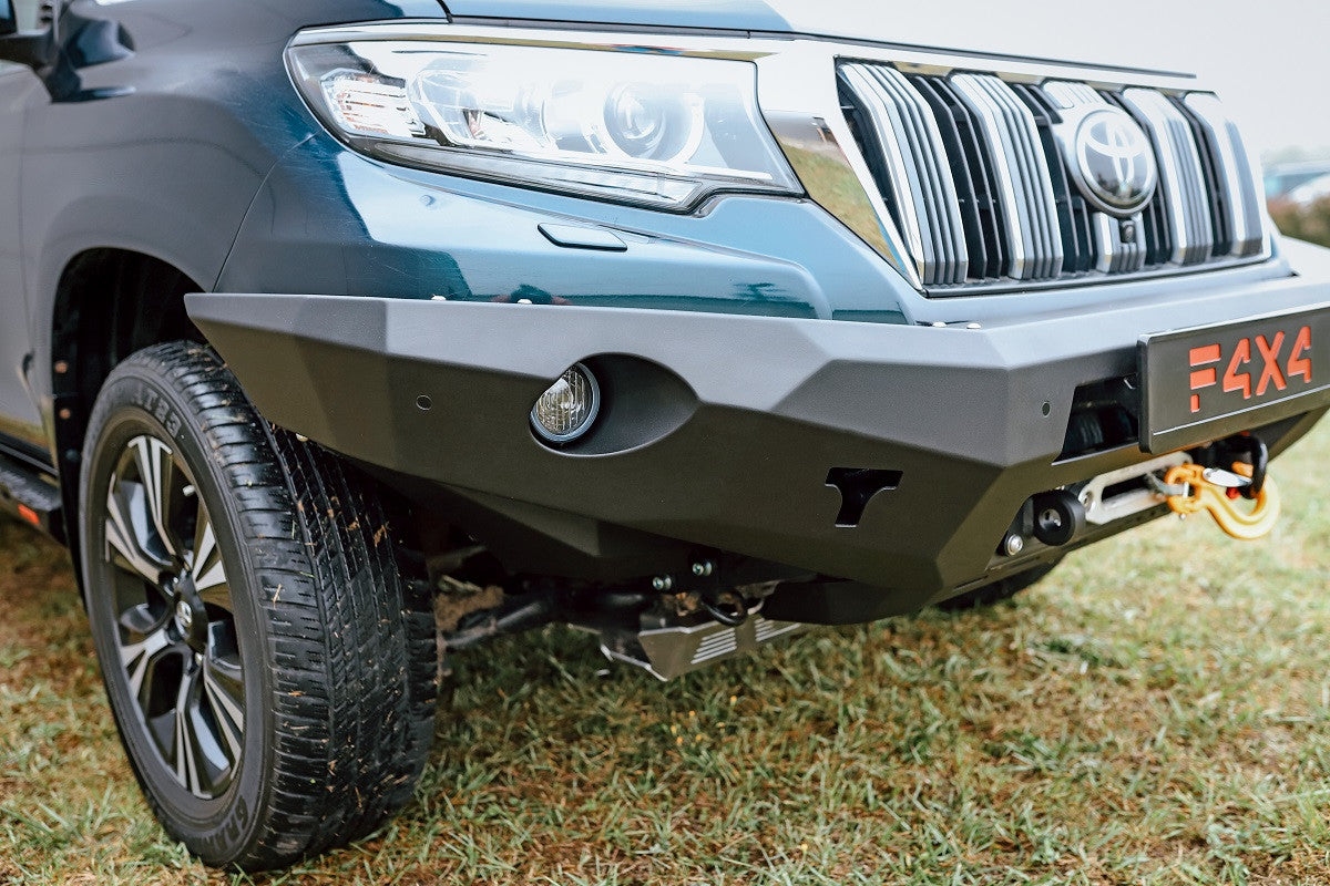 Zderzak przód Toyota Land Cruiser J150 2017-