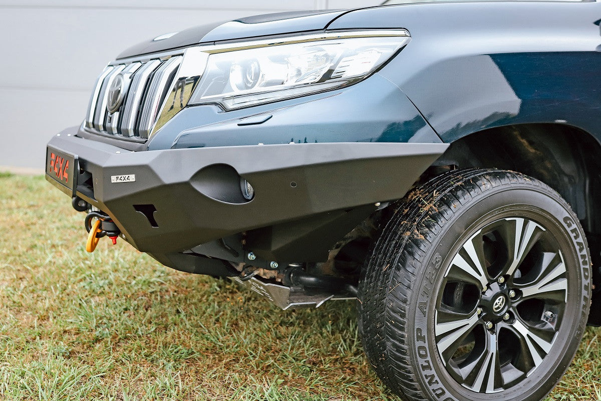 Zderzak przód Toyota Land Cruiser J150 2017-