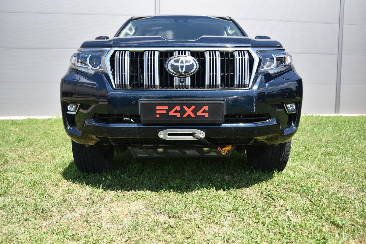 Płyta pod wyciągarkę Toyota LCJ150 2017-