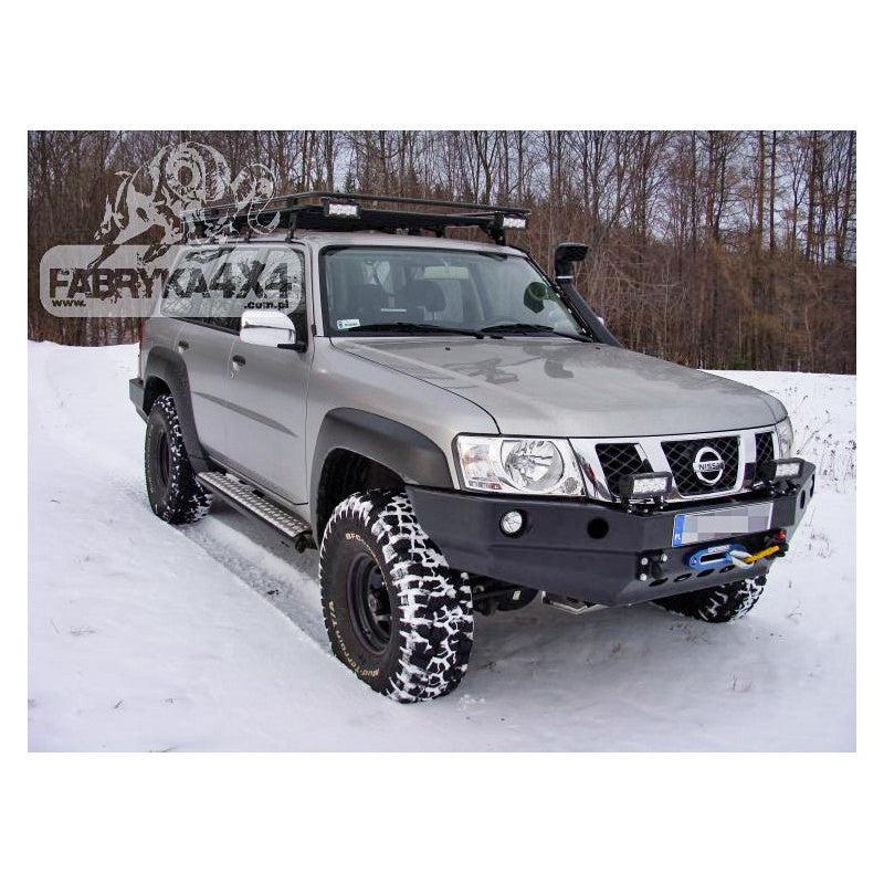 Zderzak przód Nissan GU4