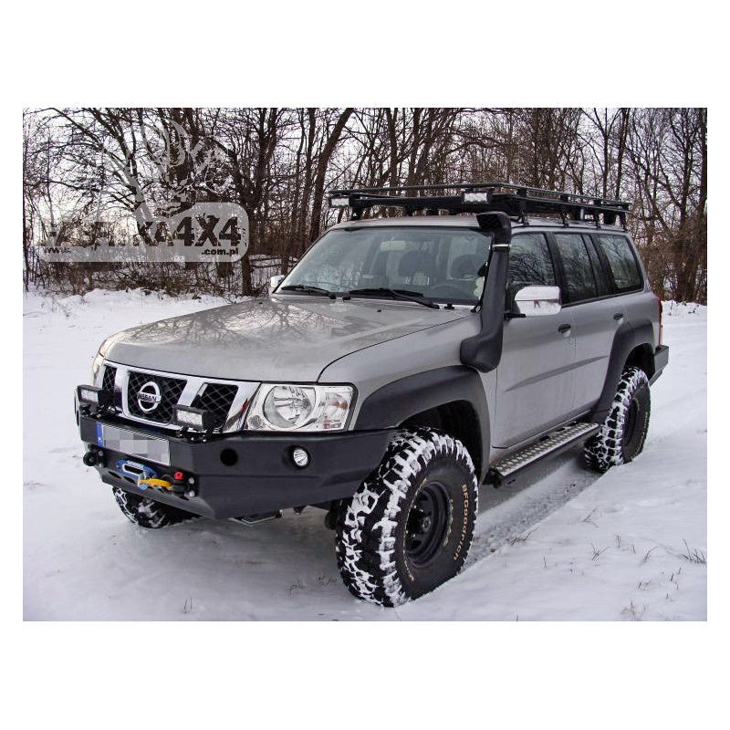Zderzak przód Nissan GU4