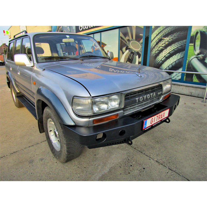 Zderzak przód Toyota LCJ80 89-98