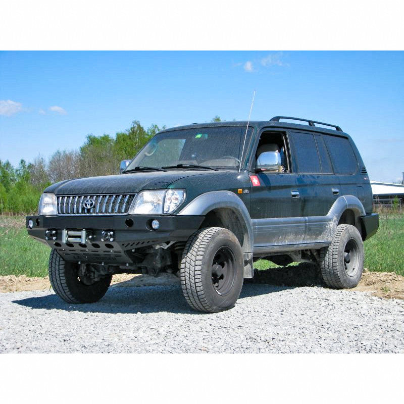 Zderzak przód Toyota LCJ90/95 99-02 wersja z poszerzeniami