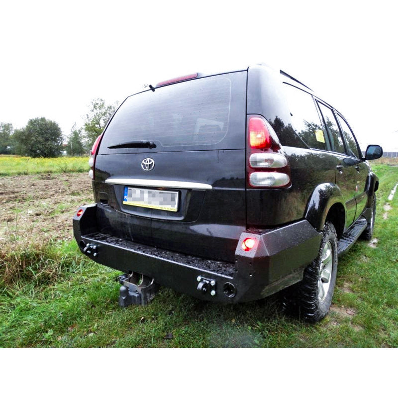Zderzak tył Toyota LCJ120 02-09wersja z poszerzeniami