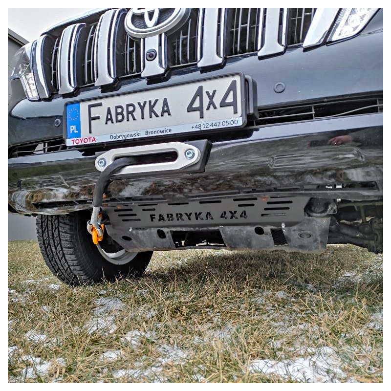 Płyta pod wyciągarkę Toyota LCJ150 2013-17