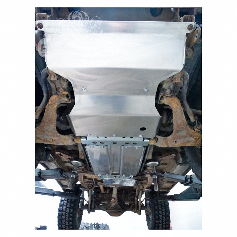Osłona silnika 2.8 diesel manual do zderzaka F4X4 Mitsubishi Pajero II 91-99