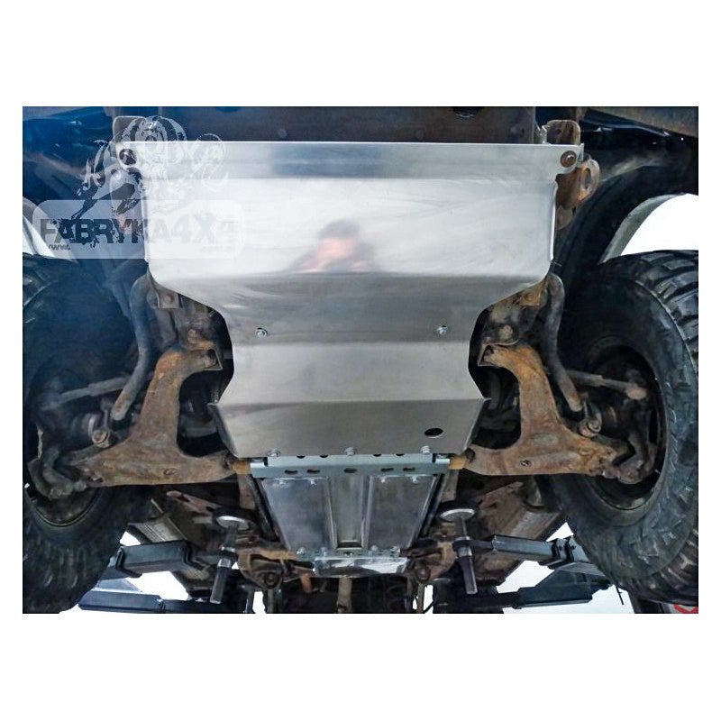 Osłona silnika 2.8 diesel automat do zderzaka oryginalnego Mitsubishi Pajero II 91-99