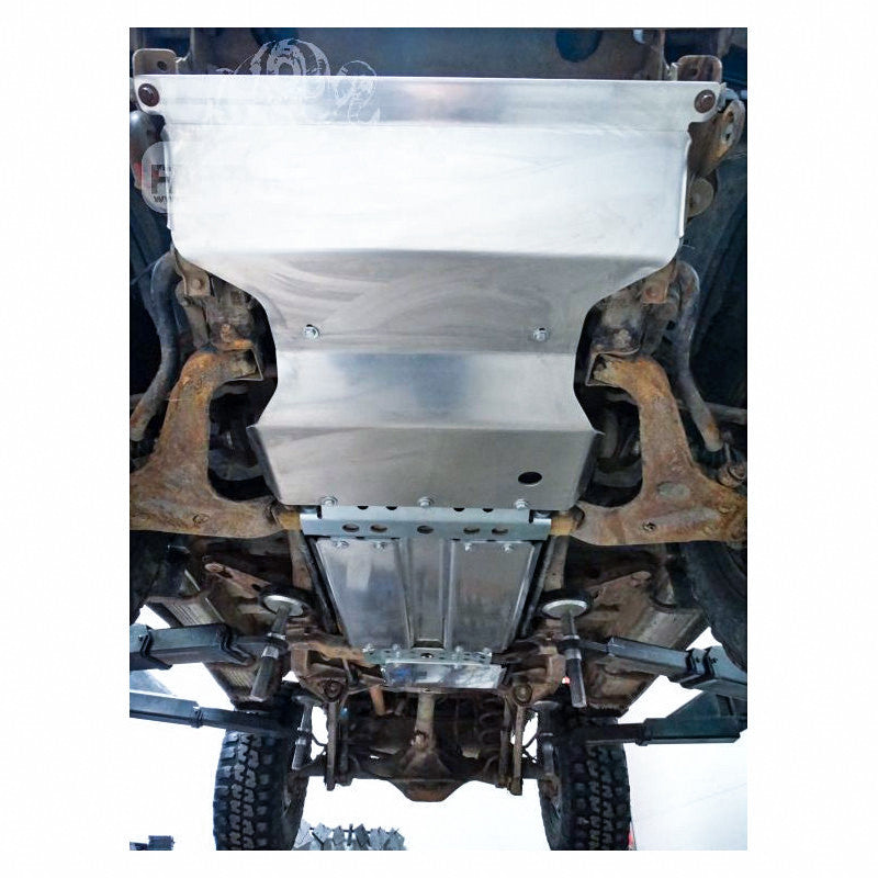 Osłona silnika 2.8 diesel automat do zderzaka F4X4 Mitsubishi Pajero II 91-99