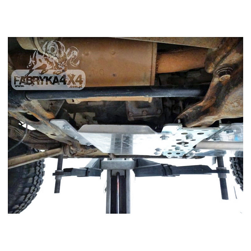 Osłona reduktora 2.8 diesel automat Mitsubishi Pajero Ii 91-99