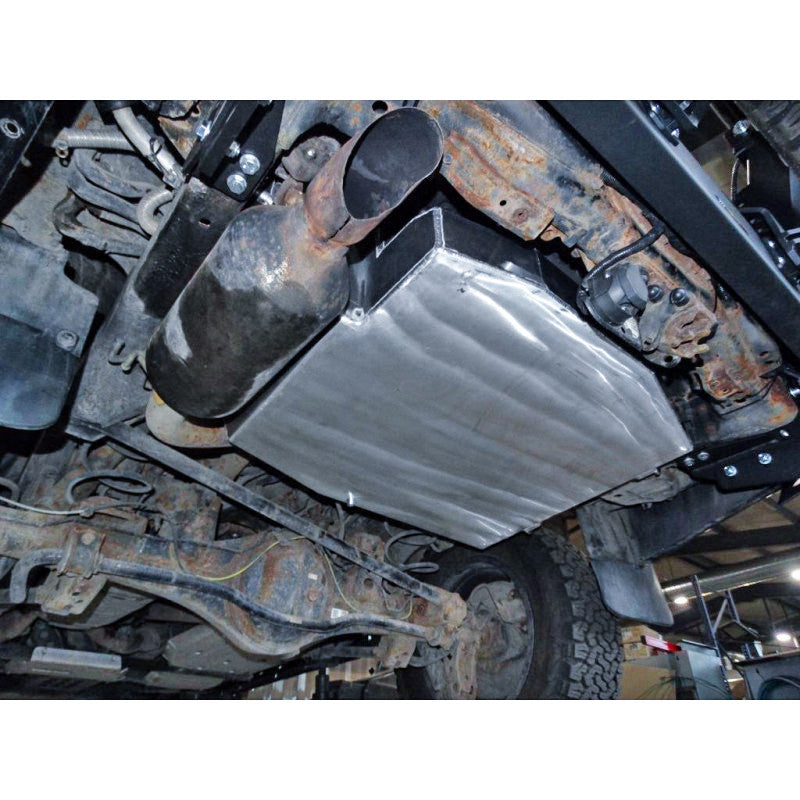 Dodatkowy aluminiowy zbiornik paliwa 120l Toyota LCJ200 2007-2015