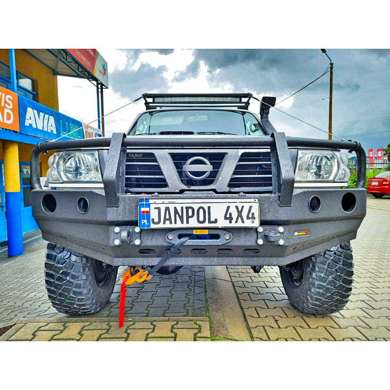 Bullbar do zderzaka Nissan Patrol Y61