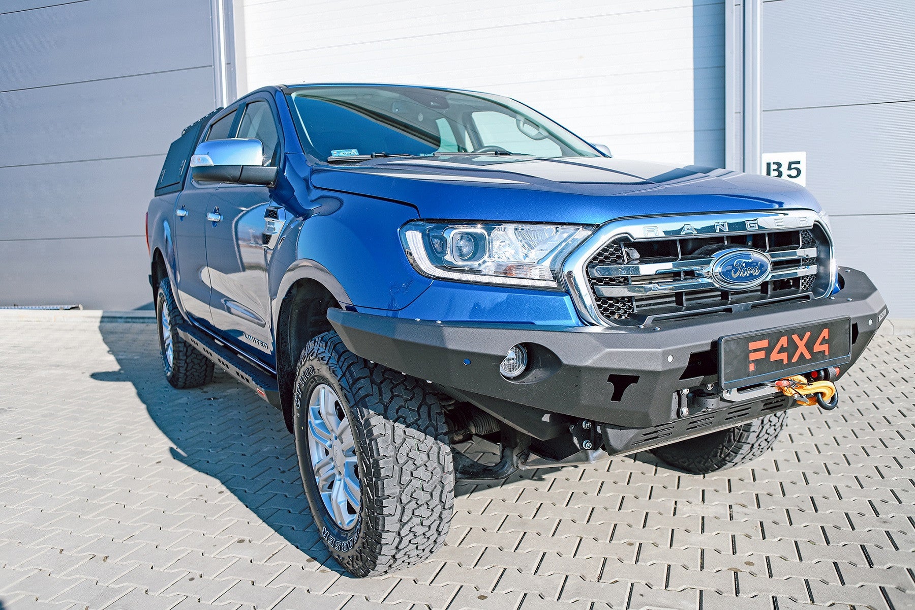 Zderzak przód Ford Ranger T6 19-23 2.0 Diesel