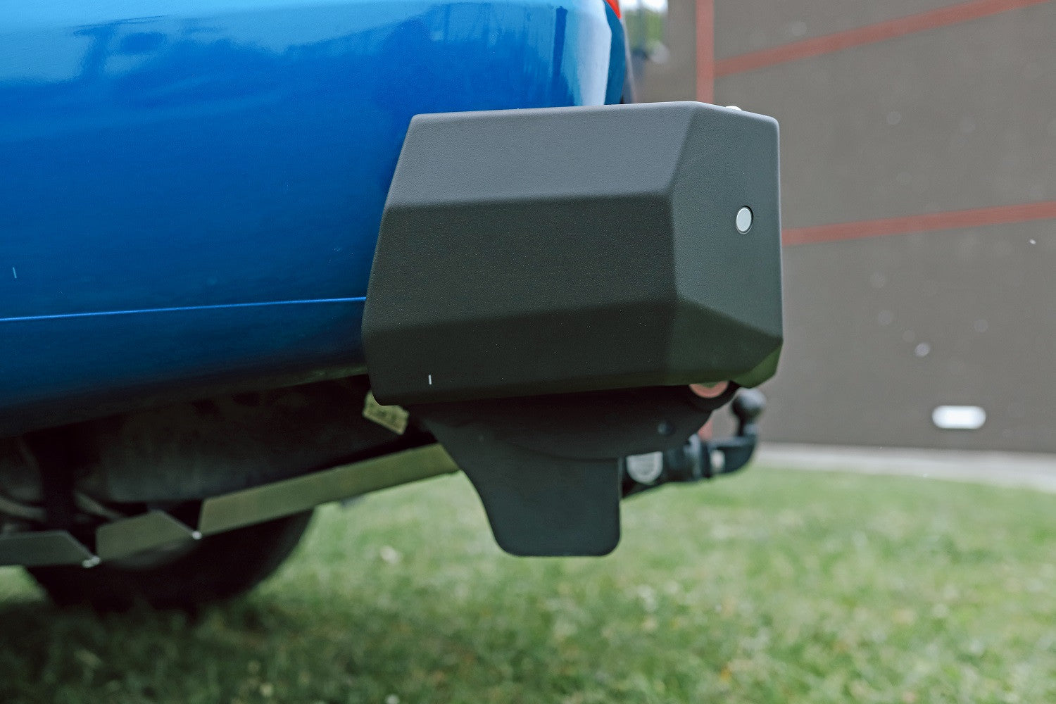 Zderzak tył z lampami LED pod oryginalną belkę haka Ford Ranger T6 19-23 2.0 diesel