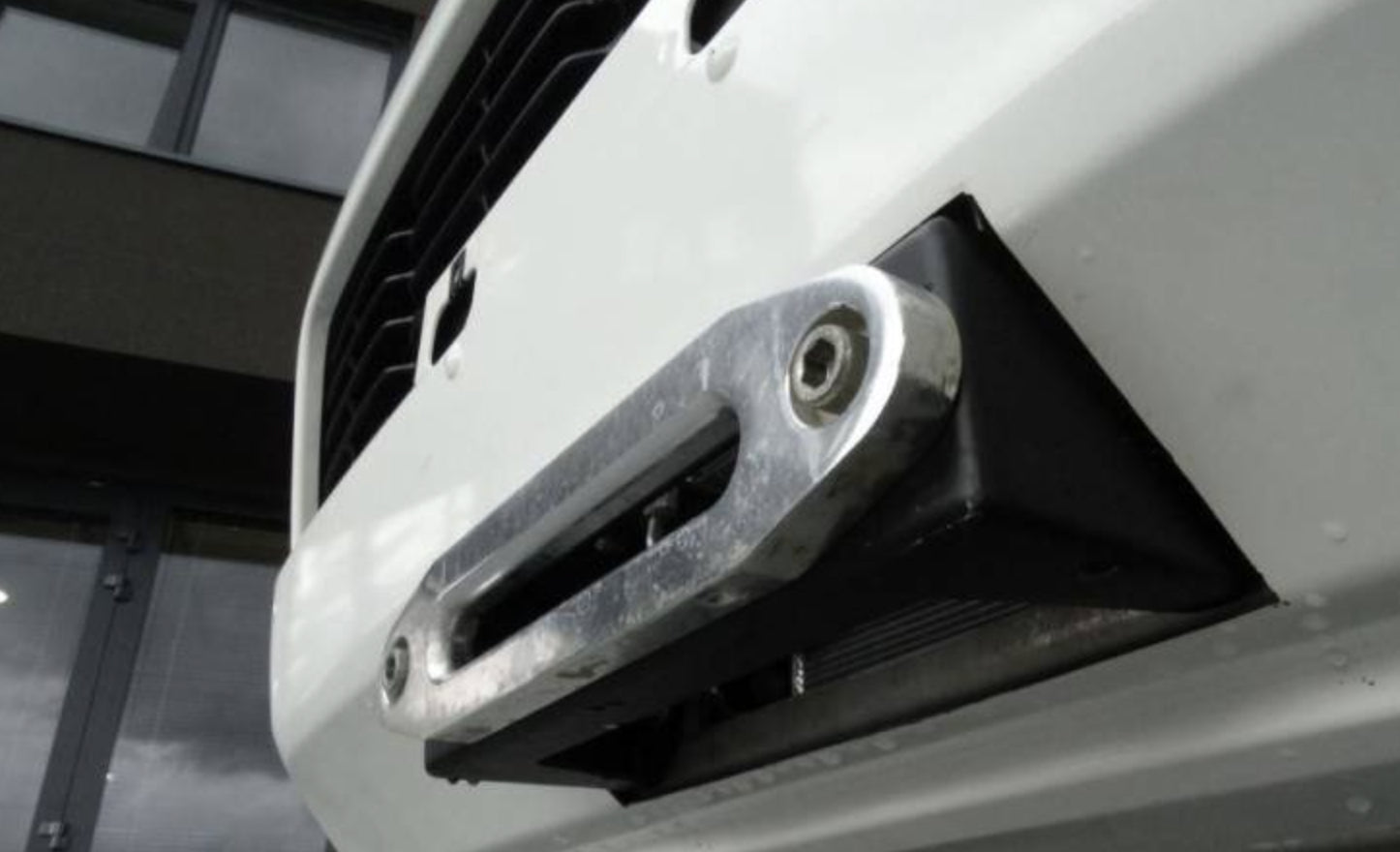 Płyta pod wyciągarkę Toyota Hilux Revo 2016-19