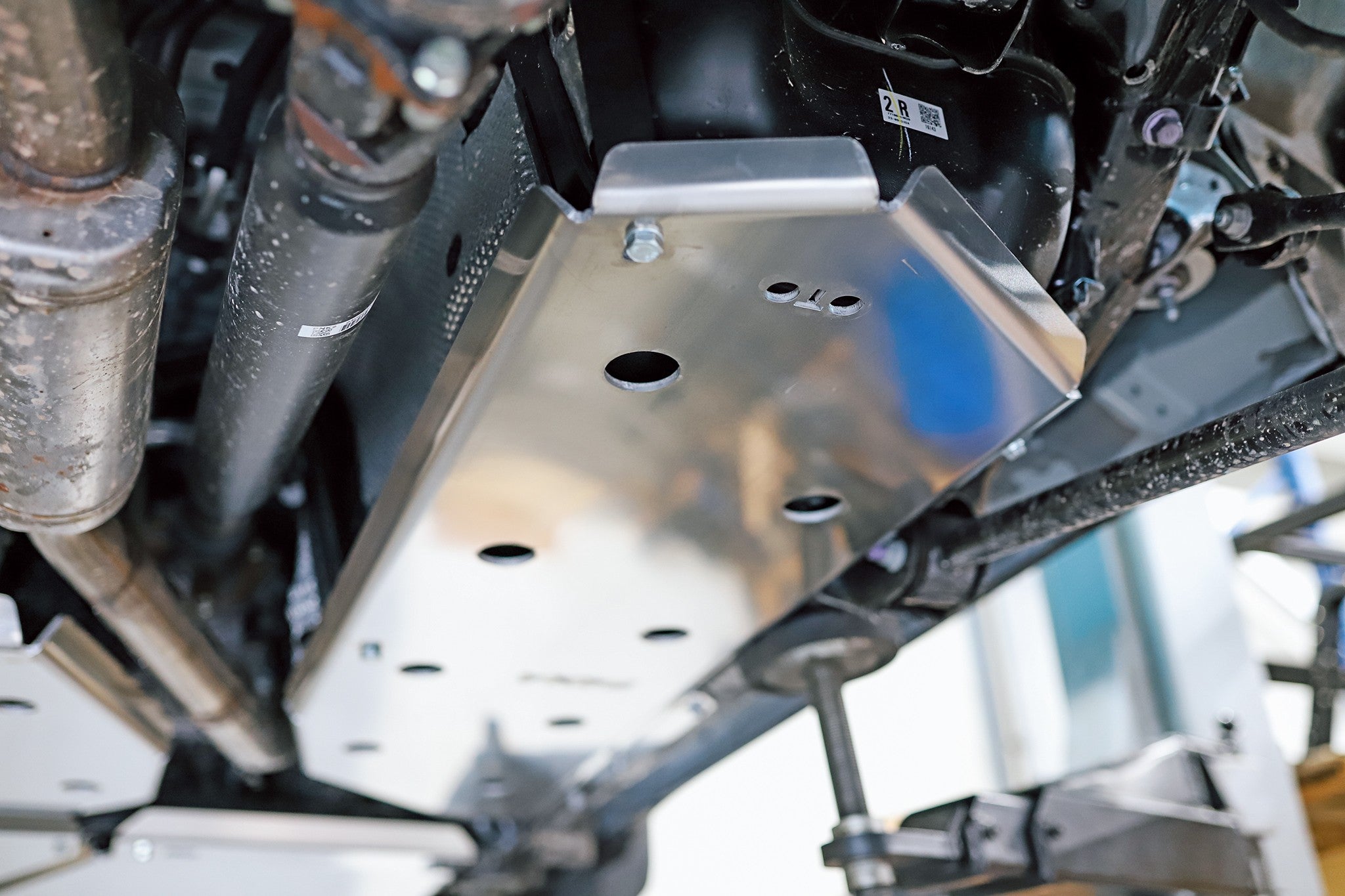 Osłona zbiornika paliwa Toyota LCJ250 2024-