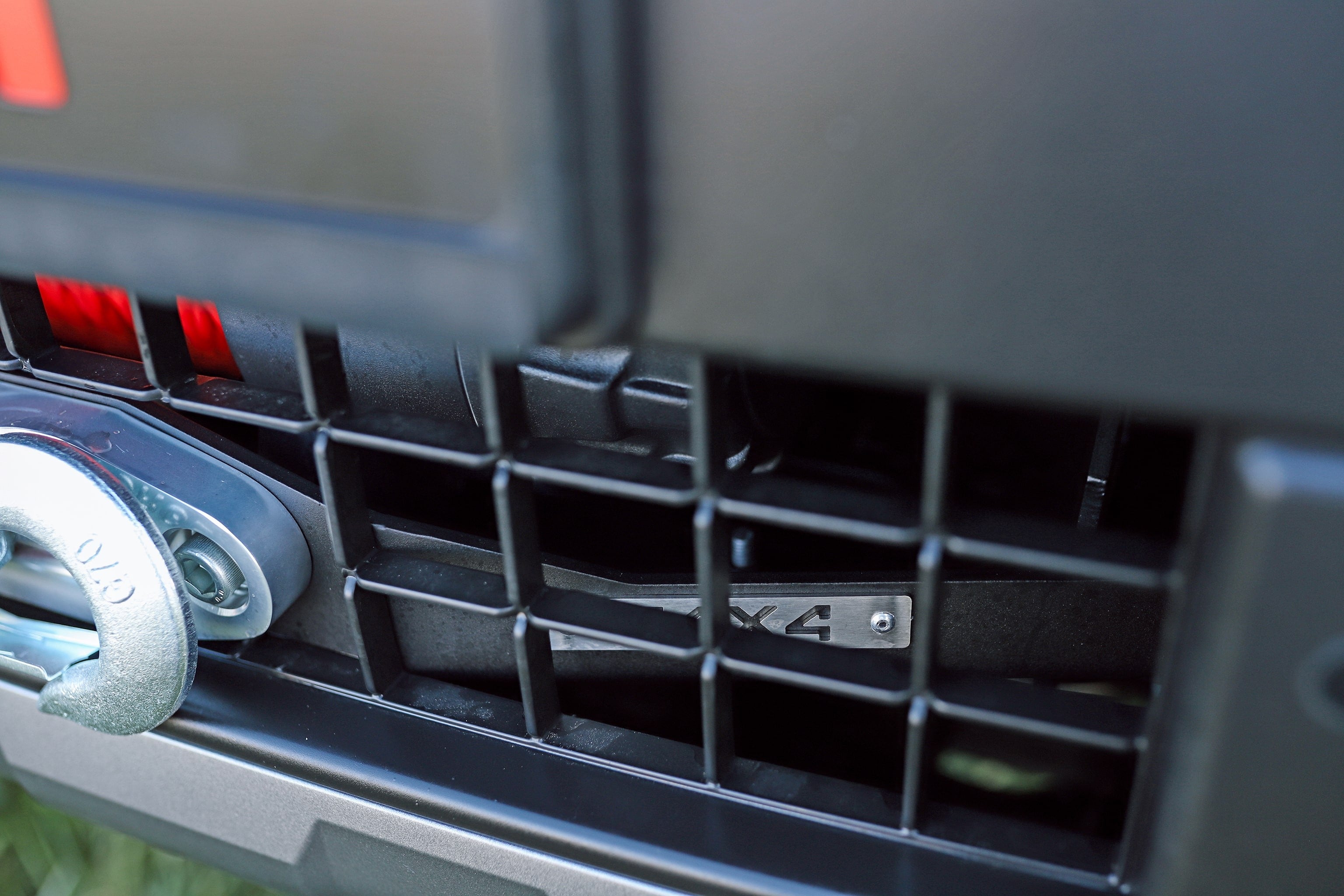 Płyta pod wyciągarkę Toyota LCJ250 2024-