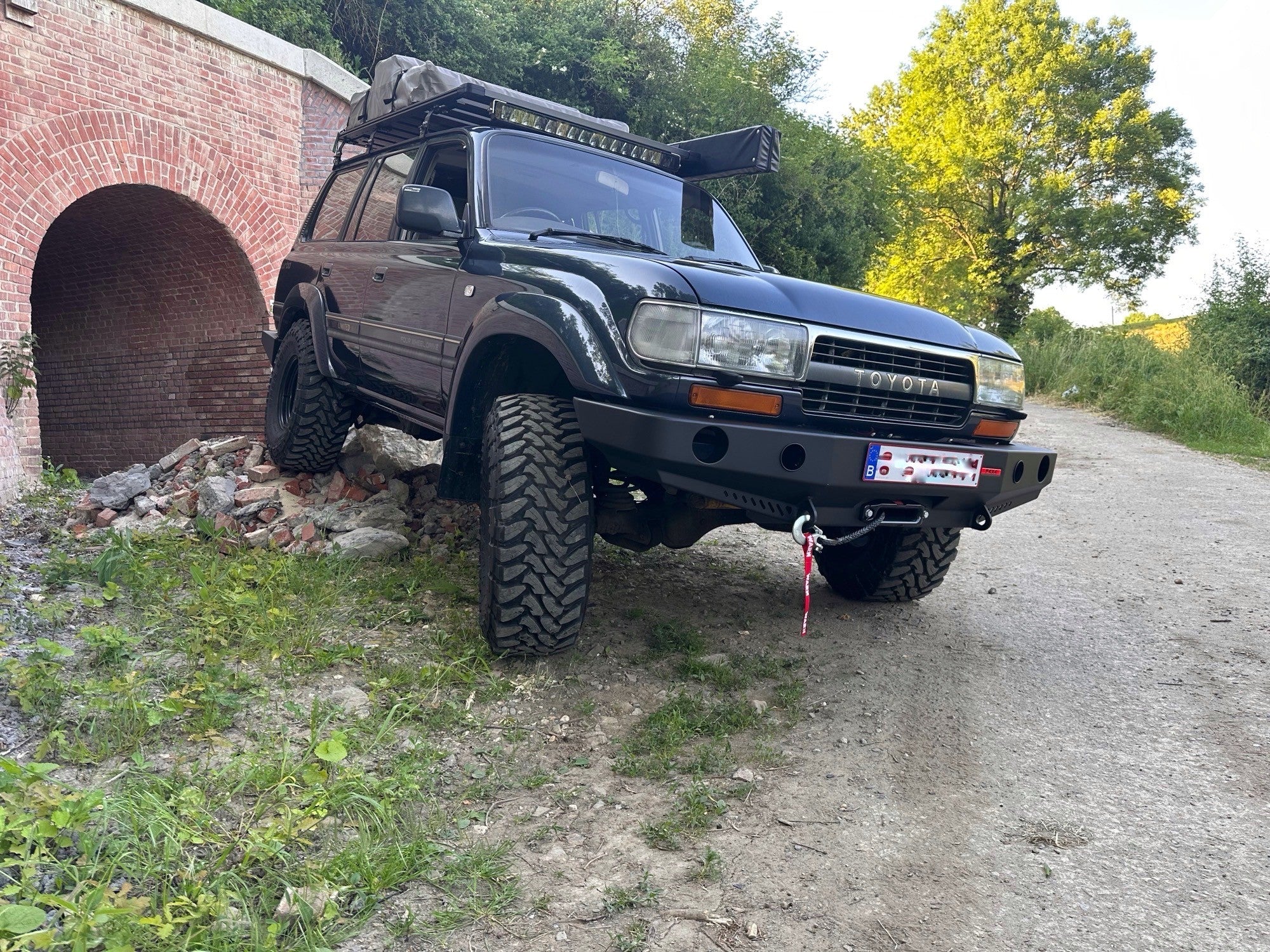 Zderzak przód Toyota LCJ80 89-98