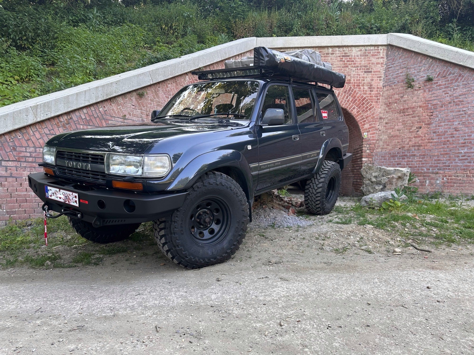 Zderzak przód Toyota LCJ80 89-98