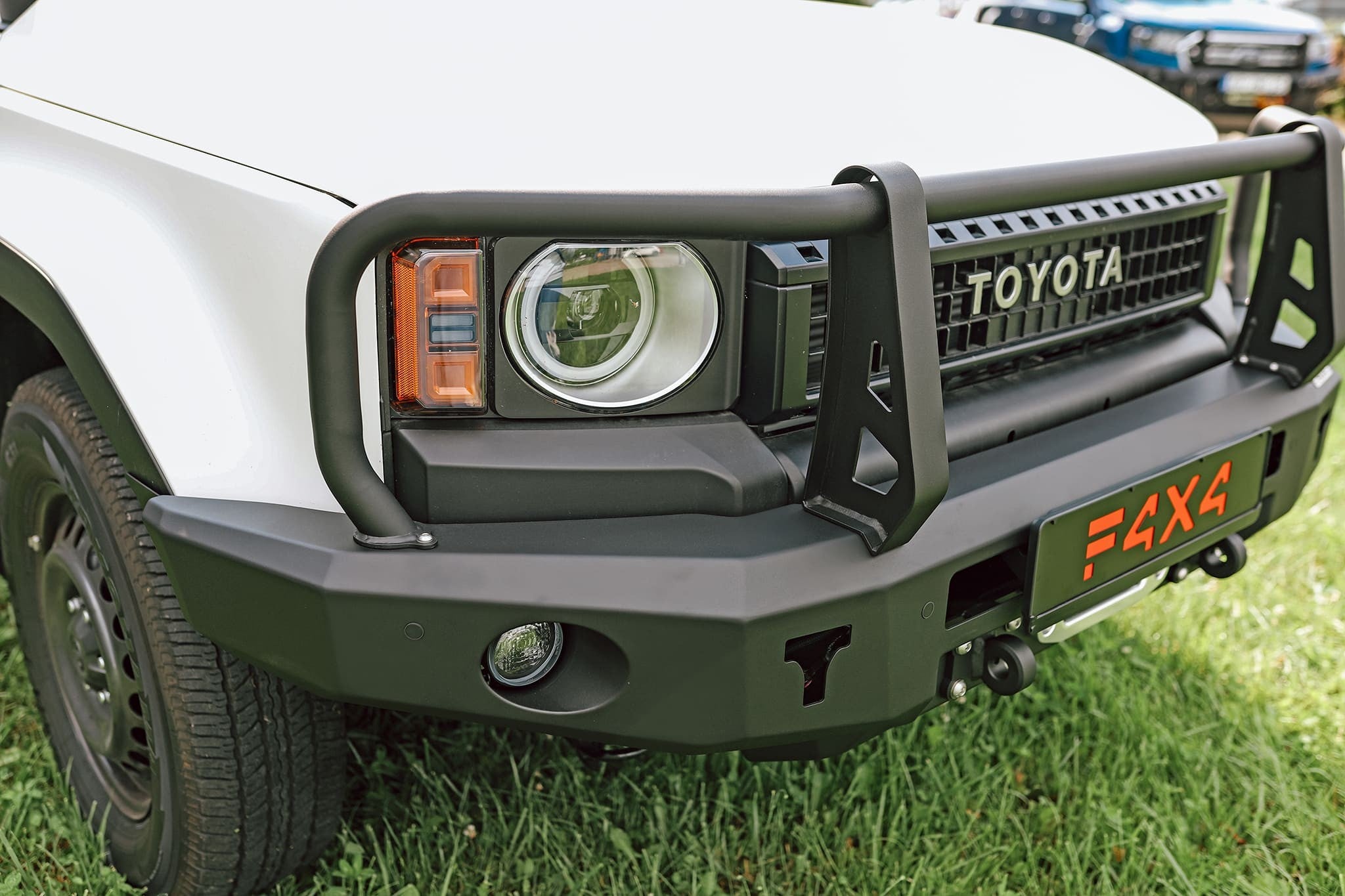 Bullbar do zderzaka Toyota Land Cruiser J250 2024-