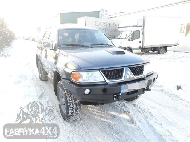 Zderzak przód Mitsubishi Pajero Sport 00-08