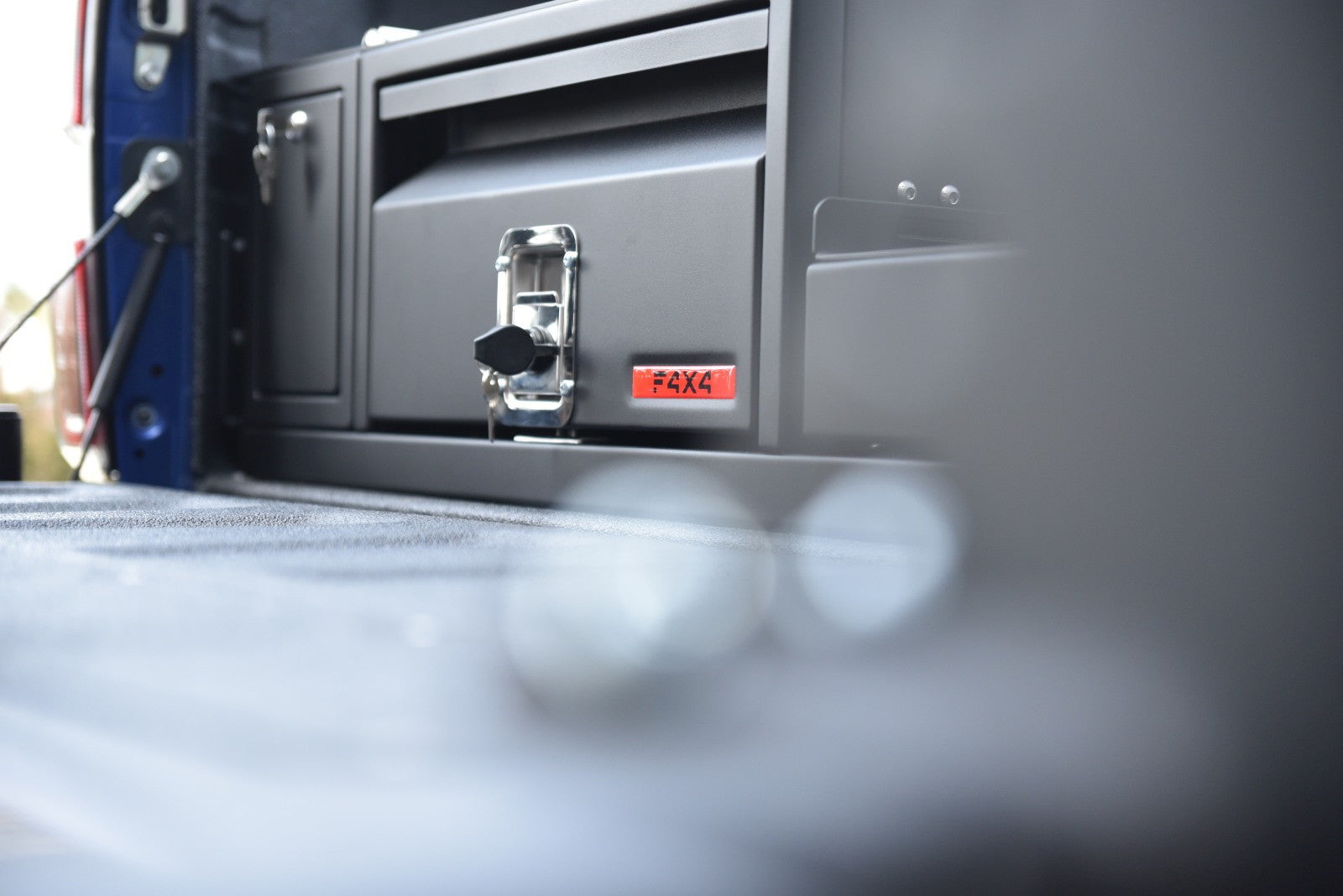 Zabudowa wyprawowa półotwarta ISUZU D-MAX 2020-