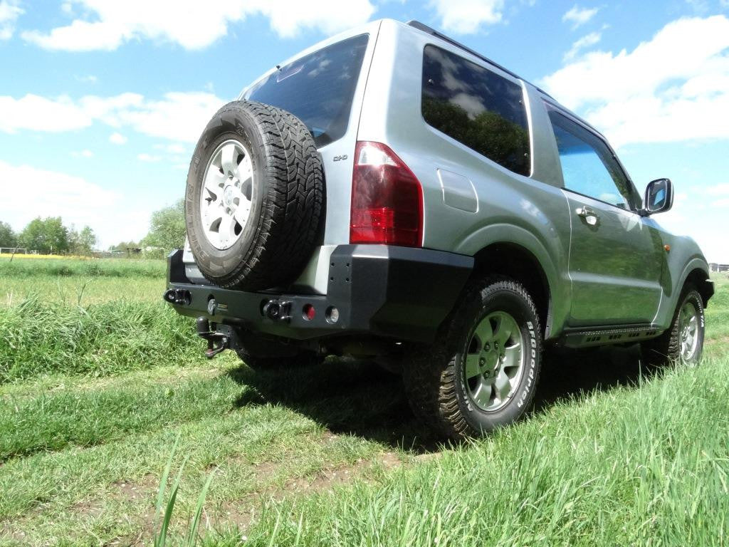 Zderzak tył Mitsubishi Pajero III 99-06 wersja 3-drzwiowa