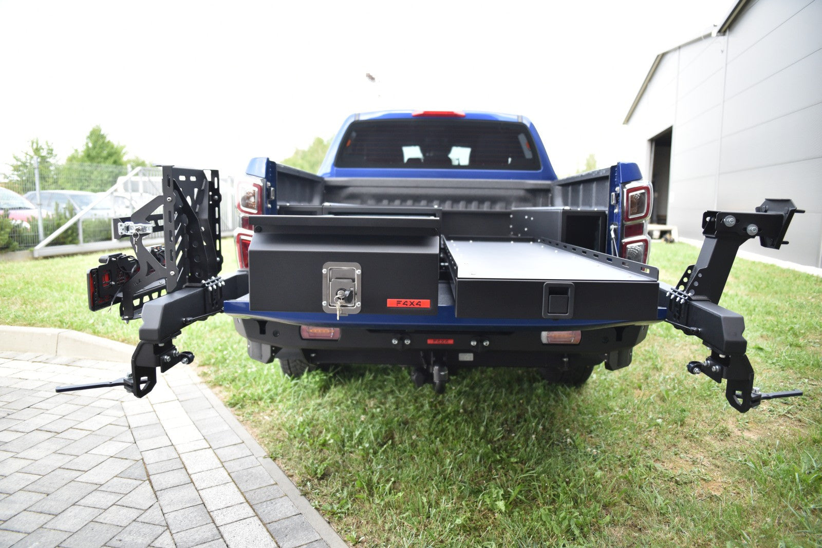 Zabudowa wyprawowa półotwarta ISUZU D-MAX 2020-