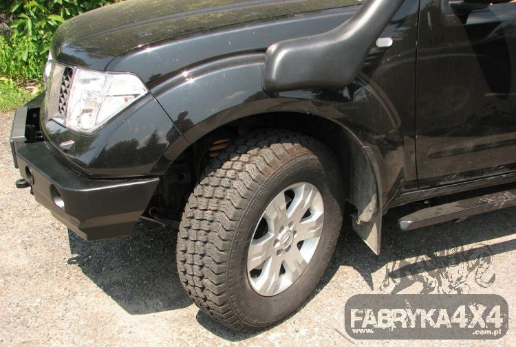 Zderzak przód Nissan Pathfinder